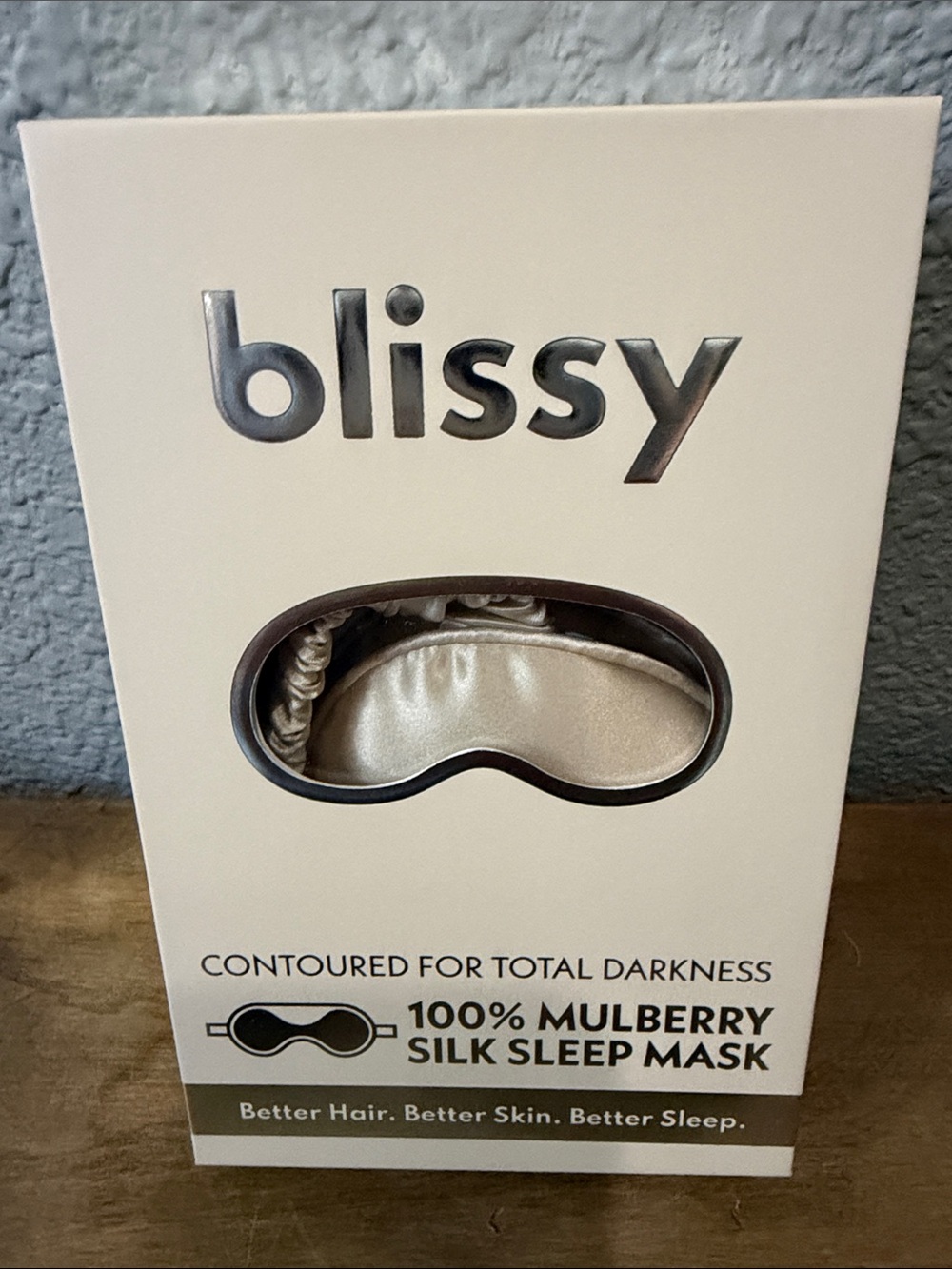 Blissy Mulberry Silk Sleep Mask in Champagne NEW